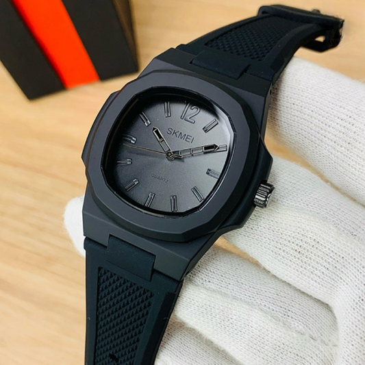 SKMEI Men's Quartz Watch – Original, Black, Silicone Strap, 5ATM Waterproof