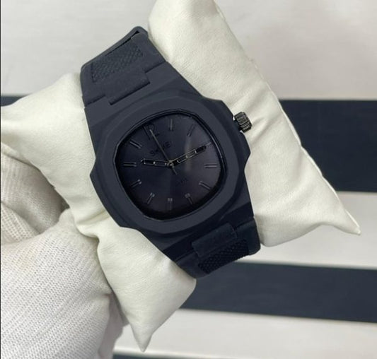 SKMEI Men's Quartz Watch – Original, Black, Silicone Strap, 5ATM Waterproof